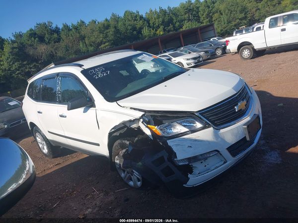 2013 CHEVROLET TRAVERSE LS — I116