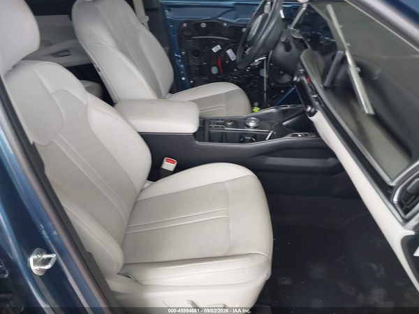 2025 KIA SORENTO HYBRID EX — I5