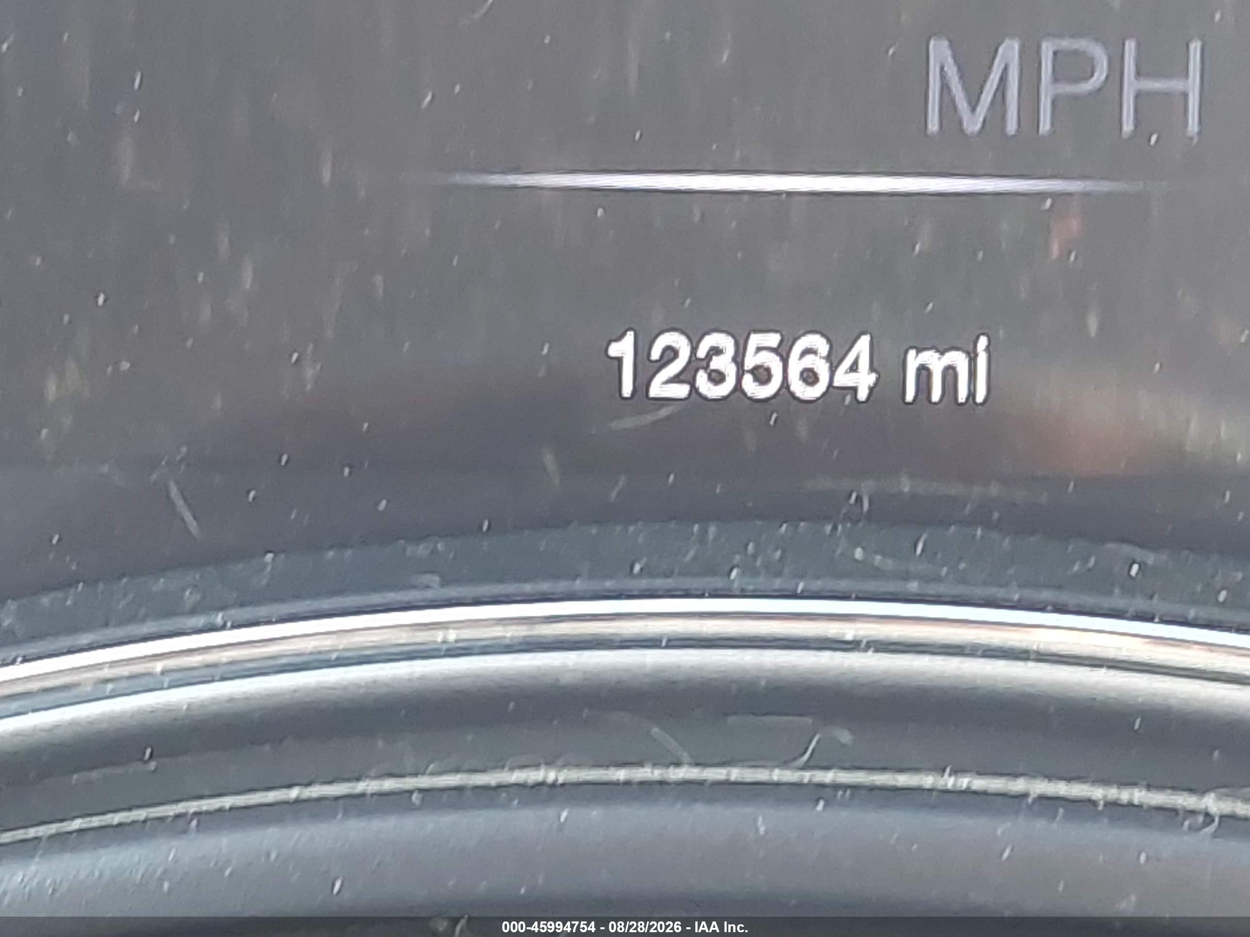 2018 JEEP GRAND CHEROKEE ALTITUDE 4X2