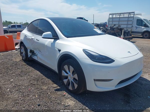 2024 TESLA MODEL Y — I1