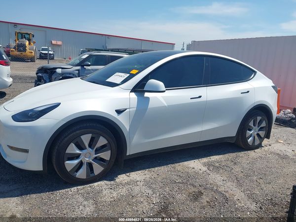 2024 TESLA MODEL Y — I117