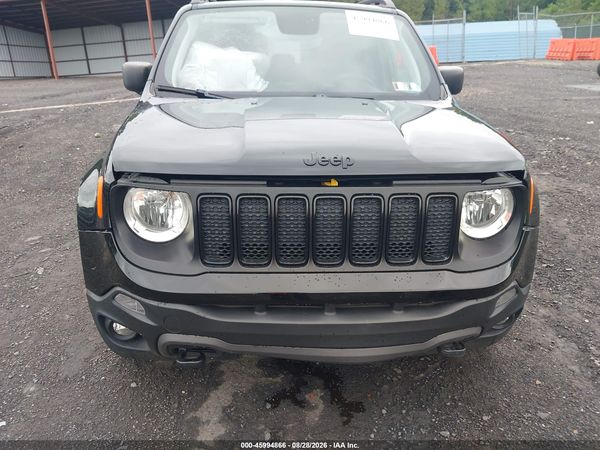 2019 JEEP RENEGADE UPLAND 4X4 — I6