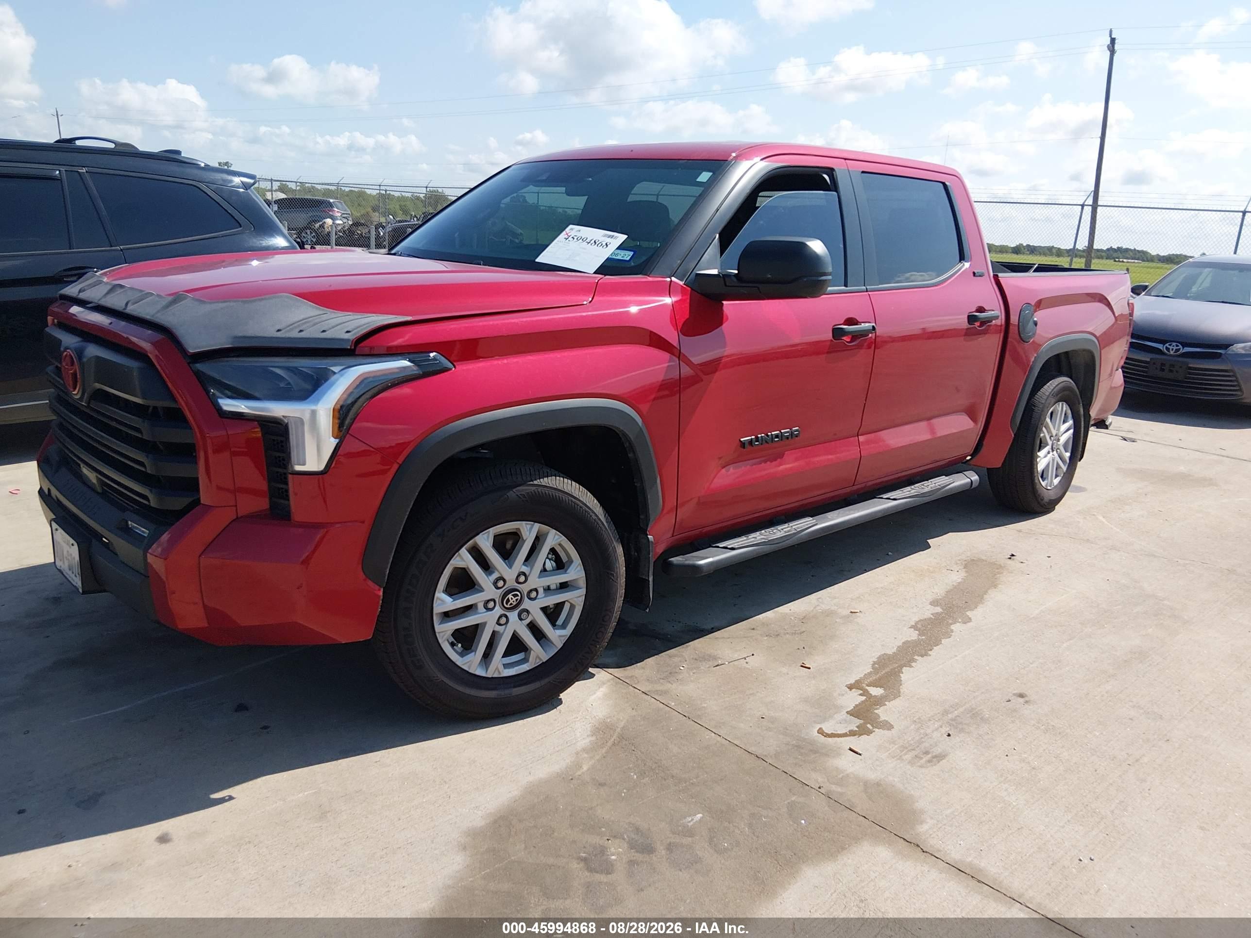 2025 TOYOTA TUNDRA SR5 — I2