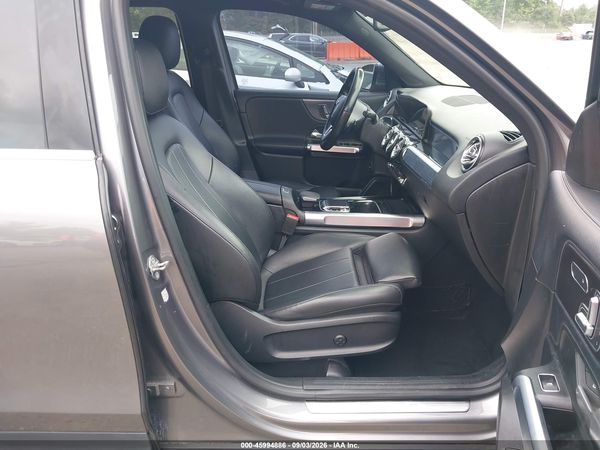 2020 MERCEDES-BENZ GLB 250 4MATIC — I5