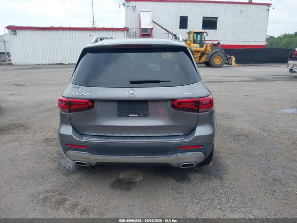 2020 MERCEDES-BENZ GLB 250 4MATIC — I119