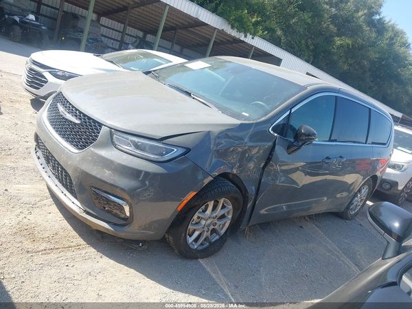 2025 CHRYSLER PACIFICA