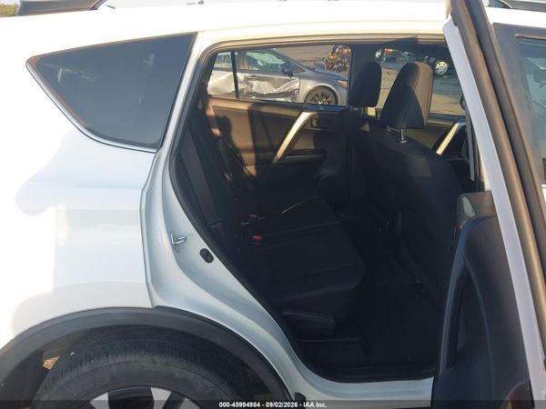 2018 TOYOTA RAV4 LE — I8