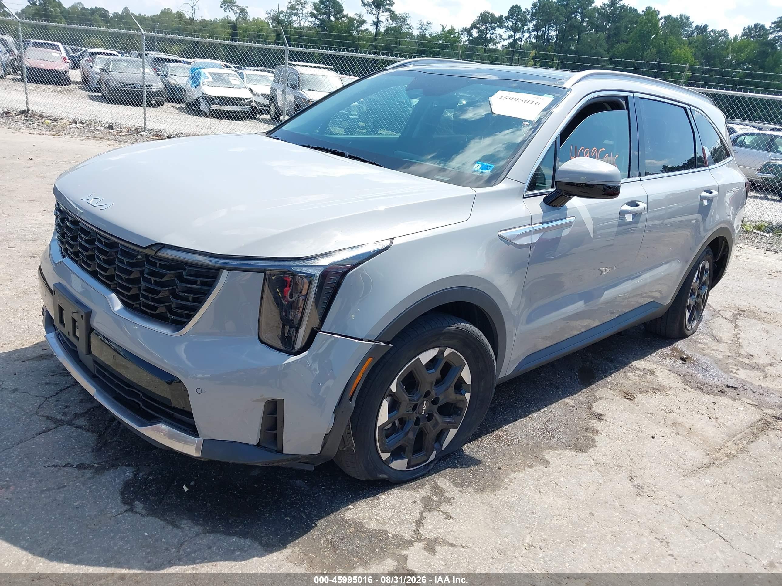 2024 KIA SORENTO S — I2