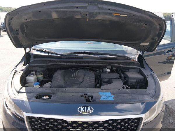 2016 KIA SEDONA LX — I10