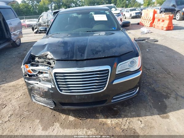 2013 CHRYSLER 300 MOTOWN — I115