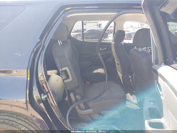 2019 CHEVROLET TRAVERSE 1LT — I8