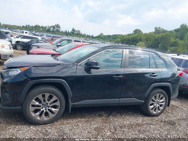 2019 TOYOTA RAV4 XLE PREMIUM — I117