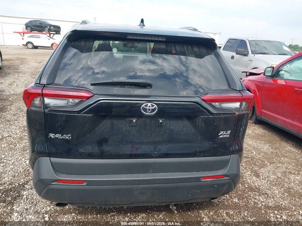 2019 TOYOTA RAV4 XLE PREMIUM — I119