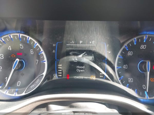 2018 CHRYSLER PACIFICA TOURING L — I7
