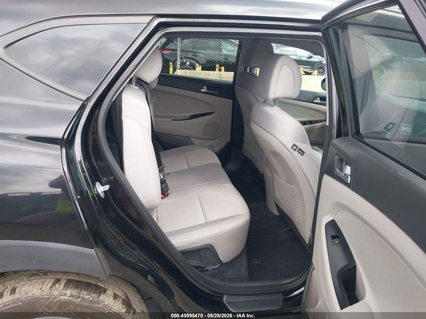 2018 HYUNDAI TUCSON SEL — I8