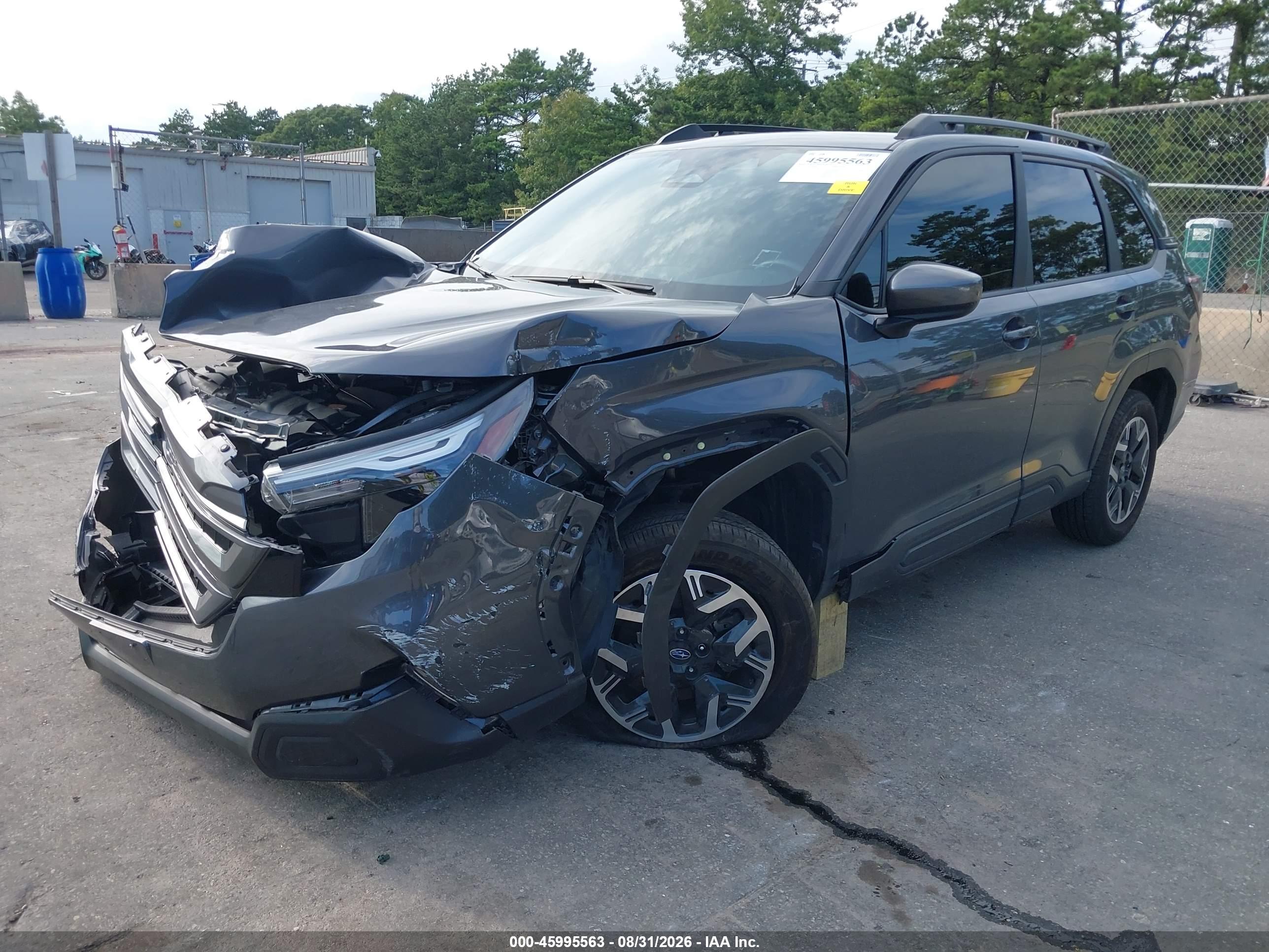 2025 SUBARU FORESTER PREMIUM — I2