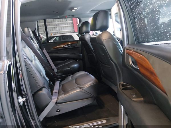 2016 CADILLAC ESCALADE ESV LUXURY COLLECTION