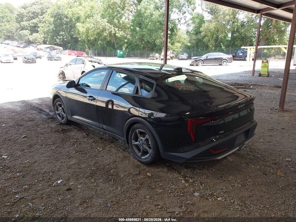2025 KIA K4 LXS — I3