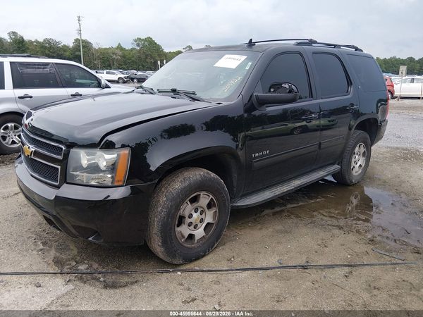 2013 CHEVROLET TAHOE LT — I6