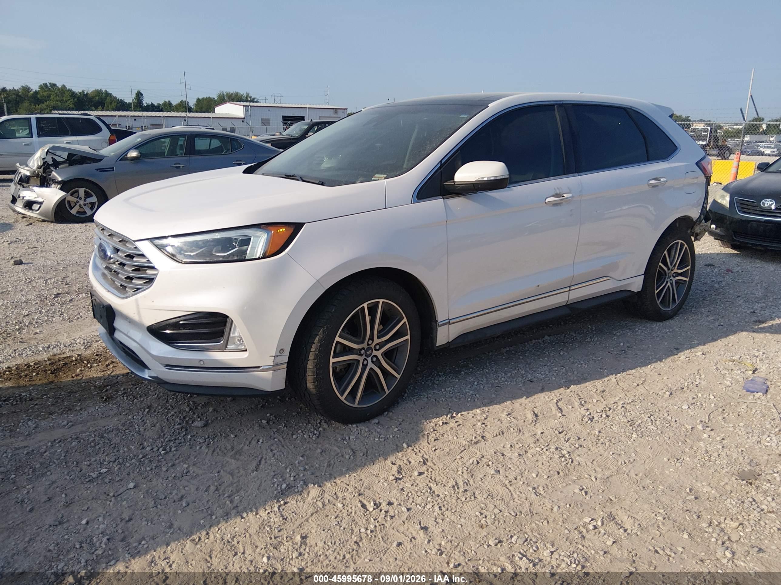 2019 FORD EDGE TITANIUM — I2