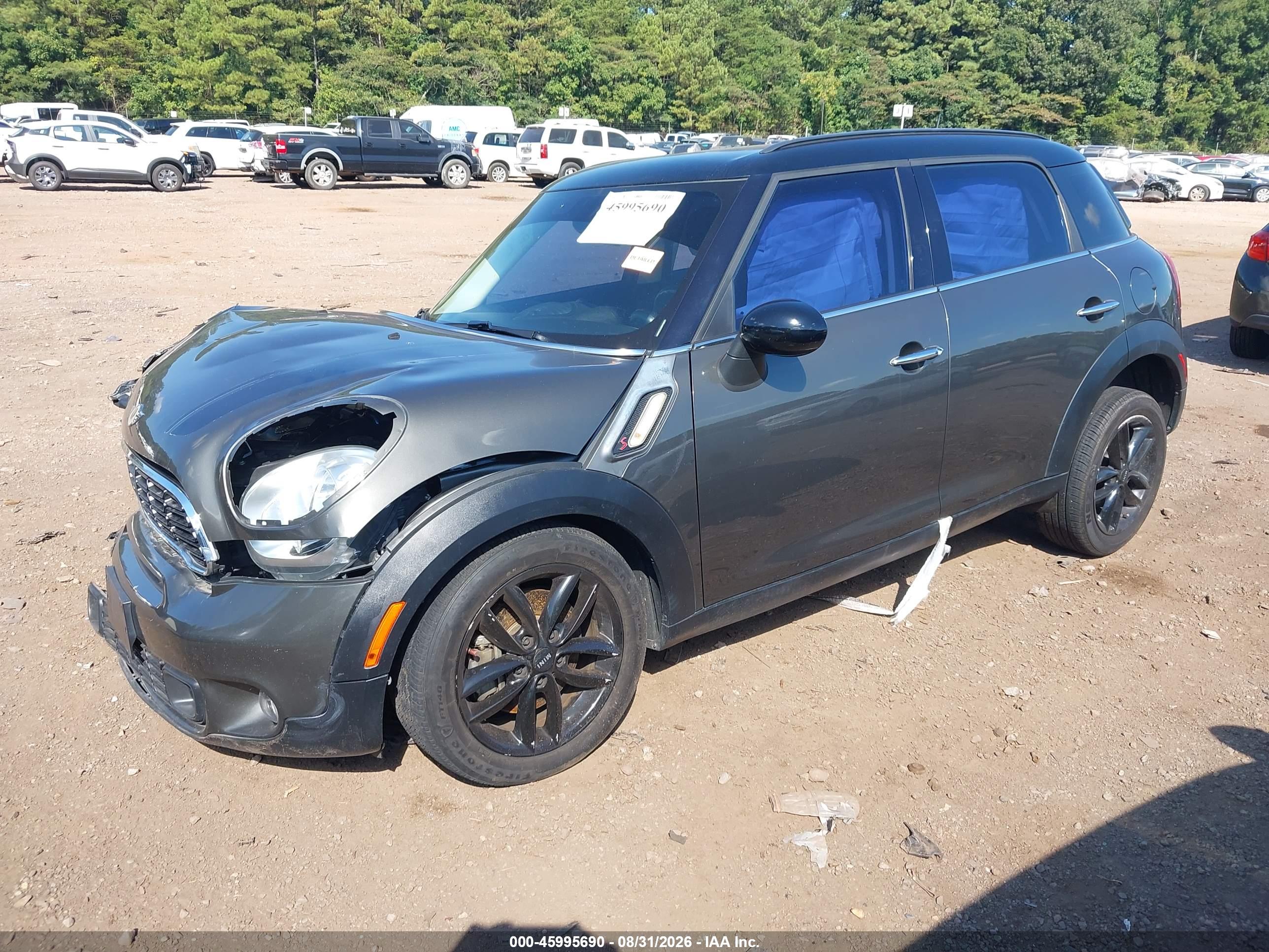 2014 MINI COUNTRYMAN COOPER S — I2