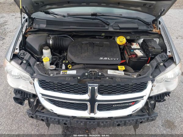 2016 DODGE GRAND CARAVAN SE PLUS — I10