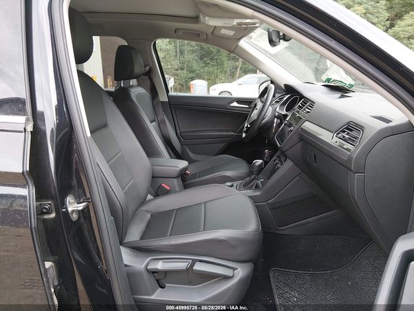 2020 VOLKSWAGEN TIGUAN — I5