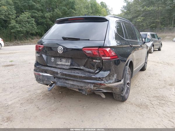2020 VOLKSWAGEN TIGUAN — I6