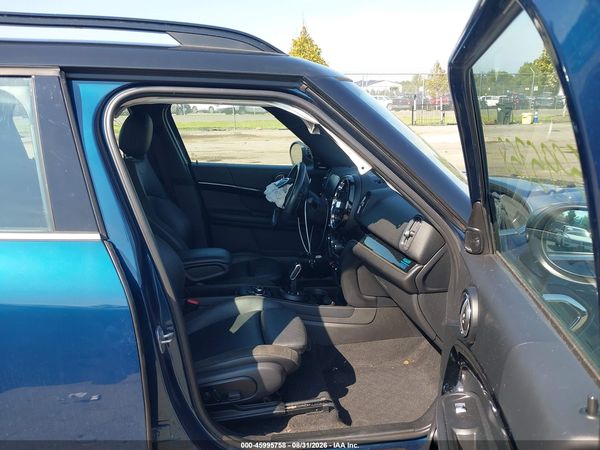 2022 MINI COUNTRYMAN COOPER S — I5