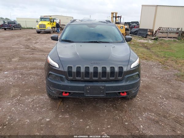 2016 JEEP CHEROKEE TRAILHAWK — I115