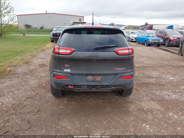 2016 JEEP CHEROKEE TRAILHAWK — I119