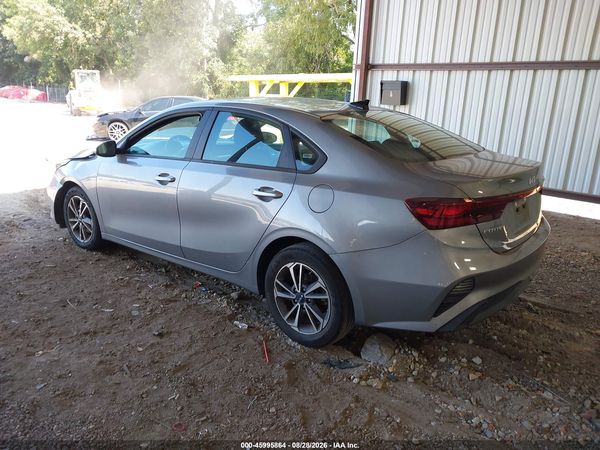 2024 KIA FORTE LXS — I3
