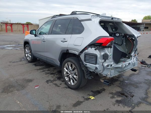 2021 TOYOTA RAV4 XLE PREMIUM — I3