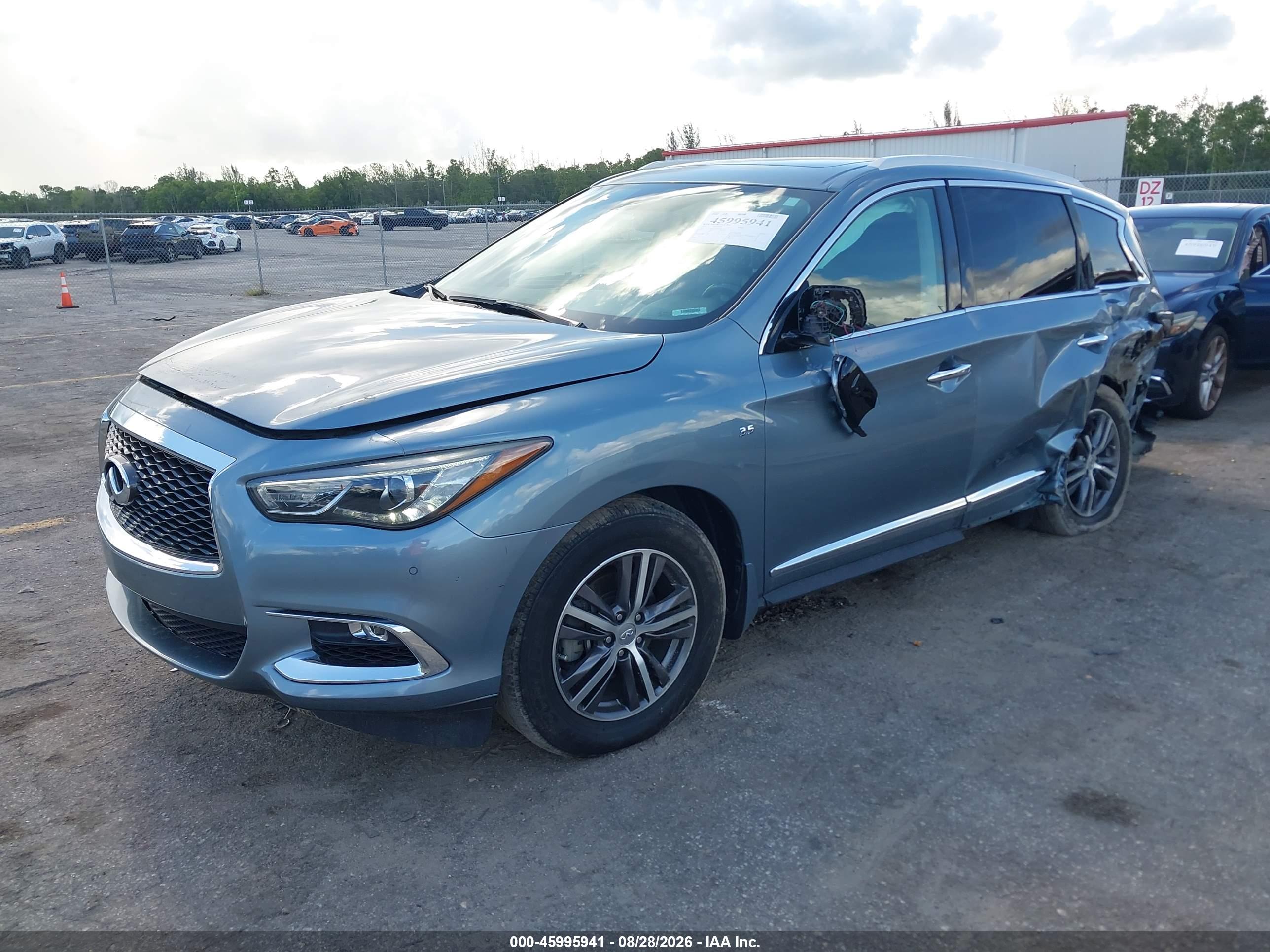 2018 INFINITI QX60 — I2
