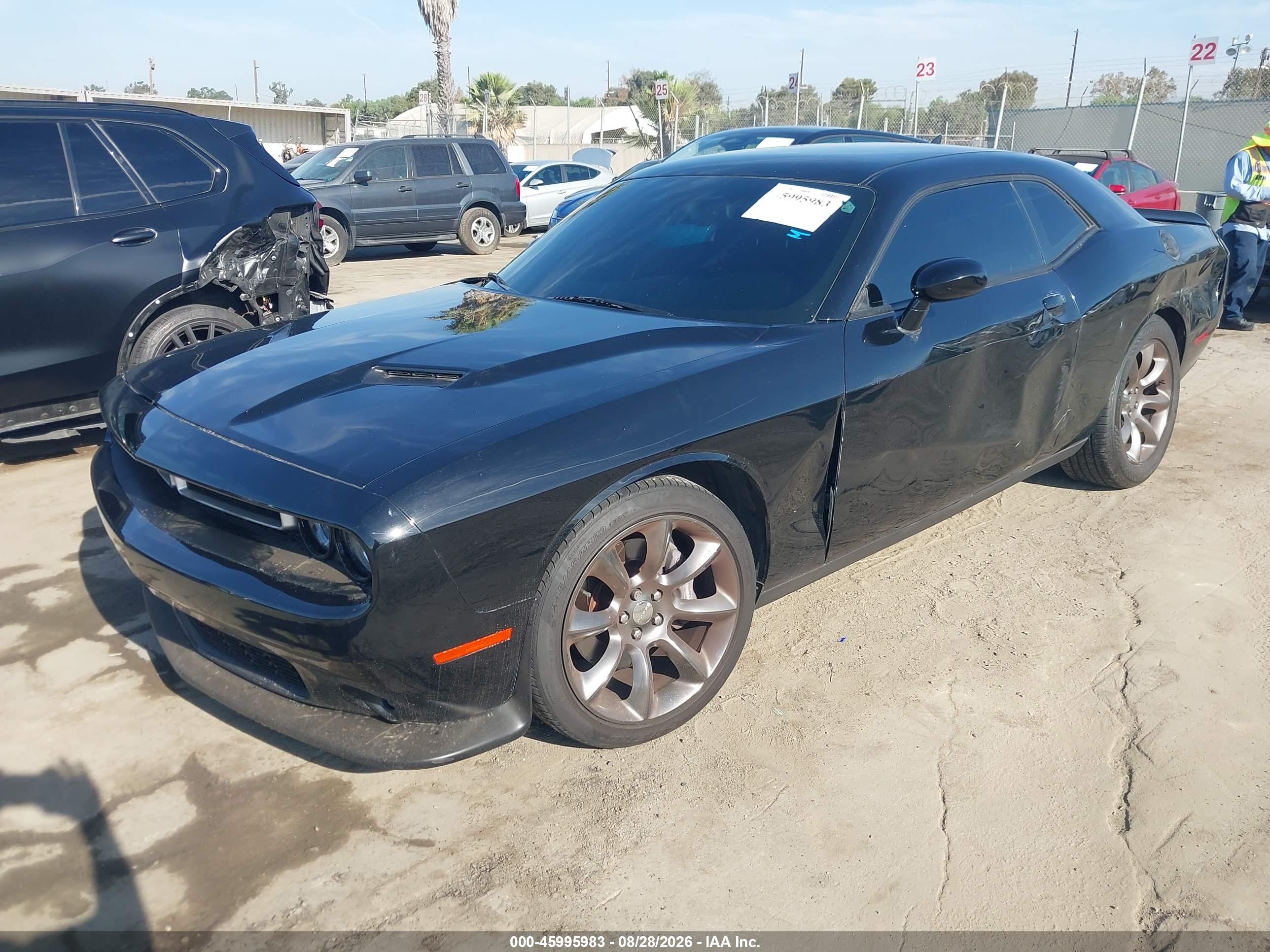2015 DODGE CHALLENGER R/T SCAT PACK — I2