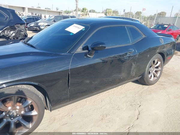 2015 DODGE CHALLENGER R/T SCAT PACK — I6
