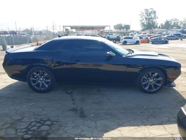2015 DODGE CHALLENGER R/T SCAT PACK — I116