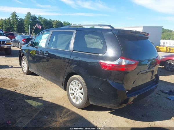 2015 TOYOTA SIENNA LE 7 PASSENGER