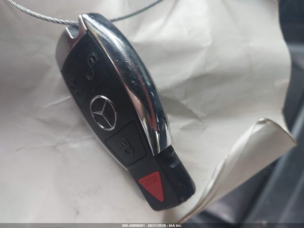 2017 MERCEDES-BENZ C 300 C300 — I11