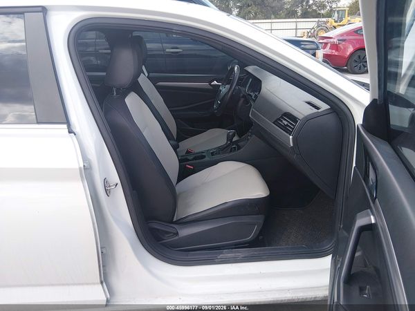 2019 VOLKSWAGEN JETTA — I5