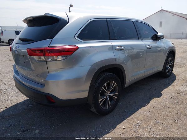 2018 TOYOTA HIGHLANDER LE — I4