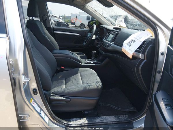 2018 TOYOTA HIGHLANDER LE — I5