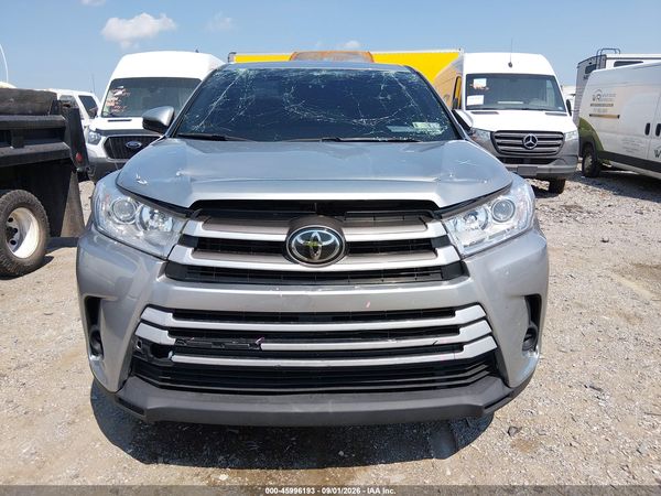 2018 TOYOTA HIGHLANDER LE — I115