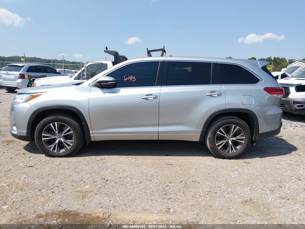 2018 TOYOTA HIGHLANDER LE — I117