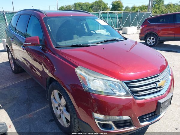2016 CHEVROLET TRAVERSE LT — I1