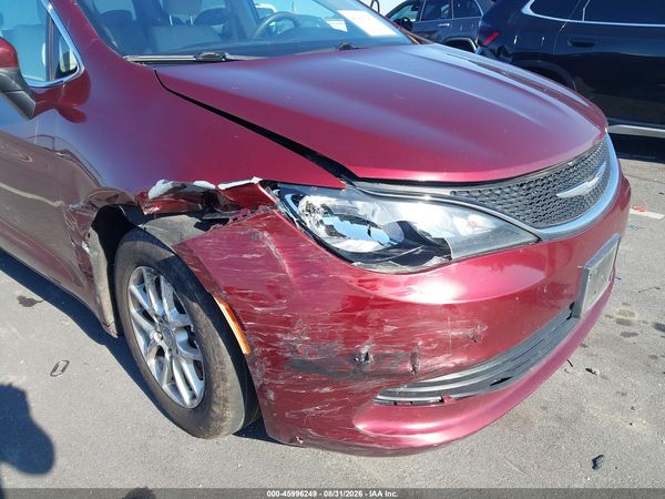 2017 CHRYSLER PACIFICA LX — I6