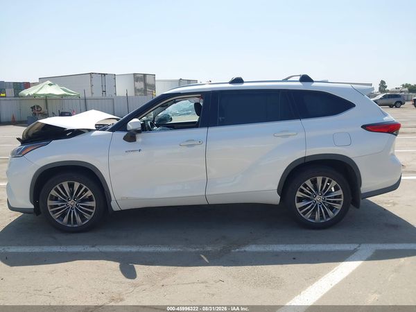 2020 TOYOTA HIGHLANDER HYBRID PLATINUM — I117