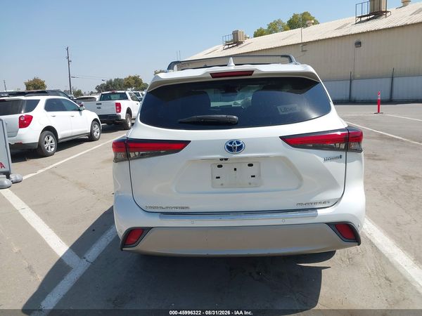 2020 TOYOTA HIGHLANDER HYBRID PLATINUM — I119