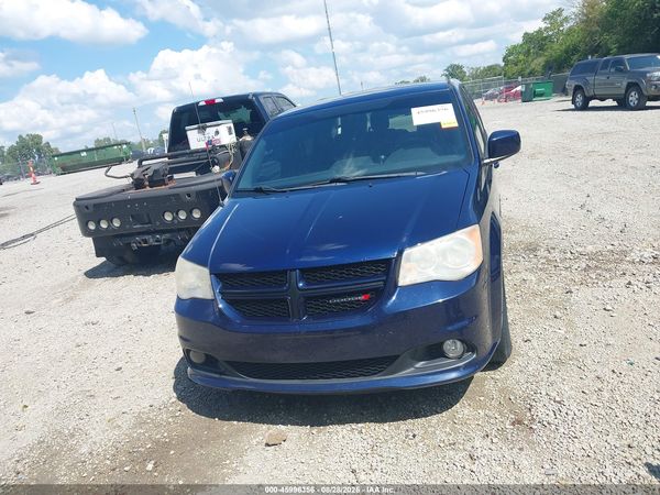 2013 DODGE GRAND CARAVAN R/T — I115