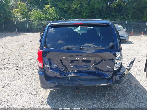 2013 DODGE GRAND CARAVAN R/T — I119